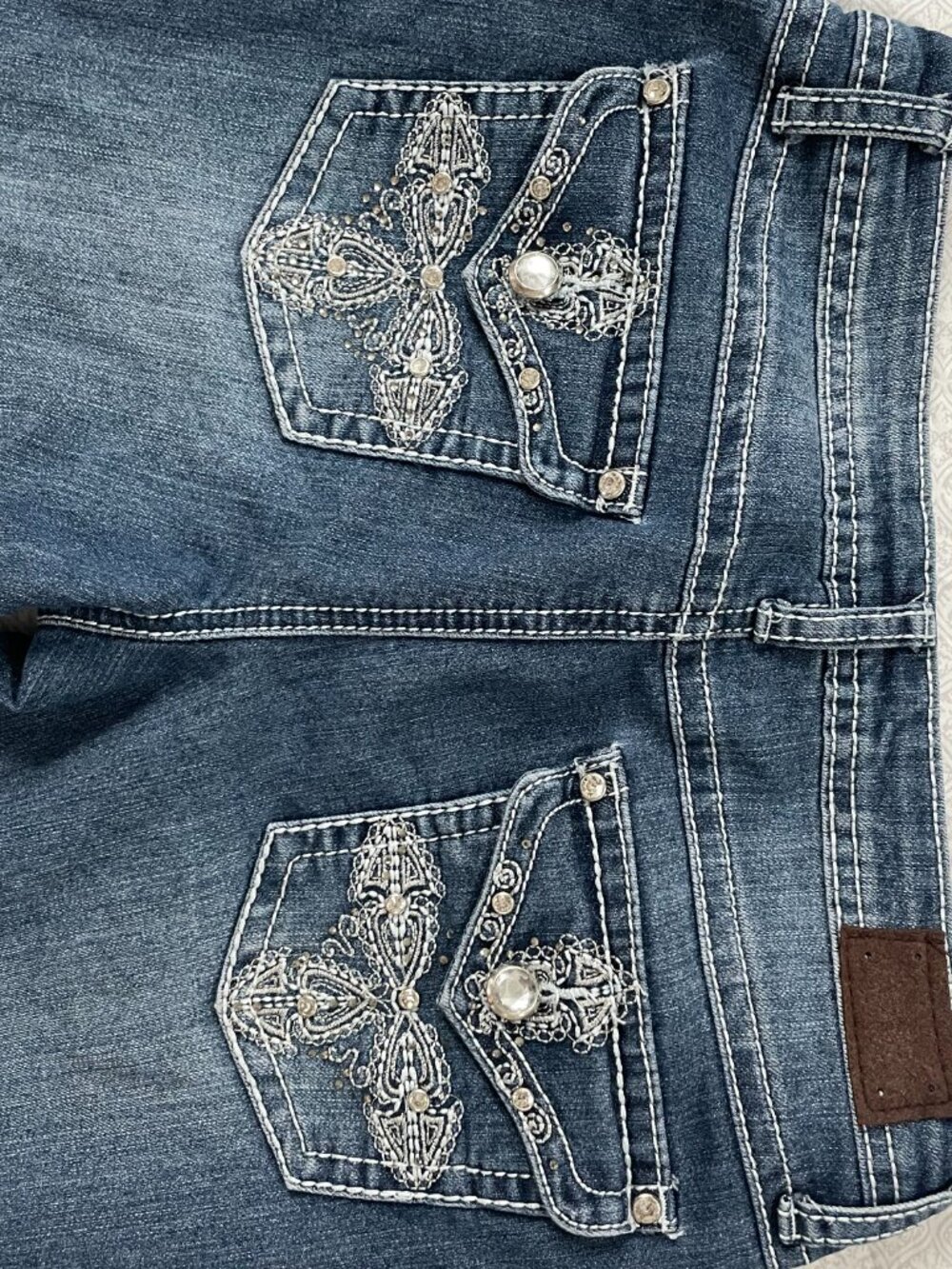 Earl Jeans 4P Embellished Pocket Denim - Picture 5 of 8